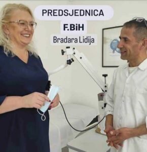 Lidija Bradara predsjednica FBiH sa dr. El-Halabija Saedom na redovnoj kontroli u Očnoj ordinaciji Dr El-Halabi Ilidža