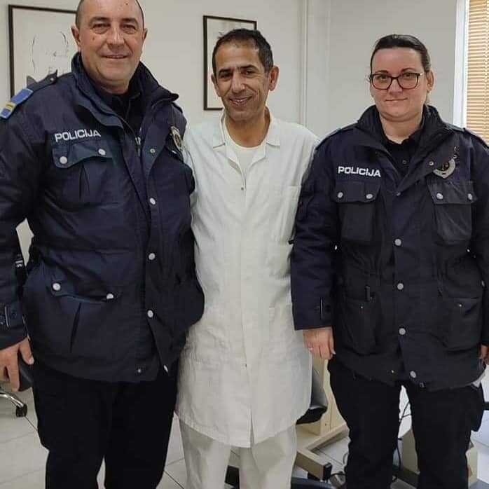 Policajci iz MUPa Ilidži na redovnom očnom pregledu u očnoj ordinaciji dr El-Halabi